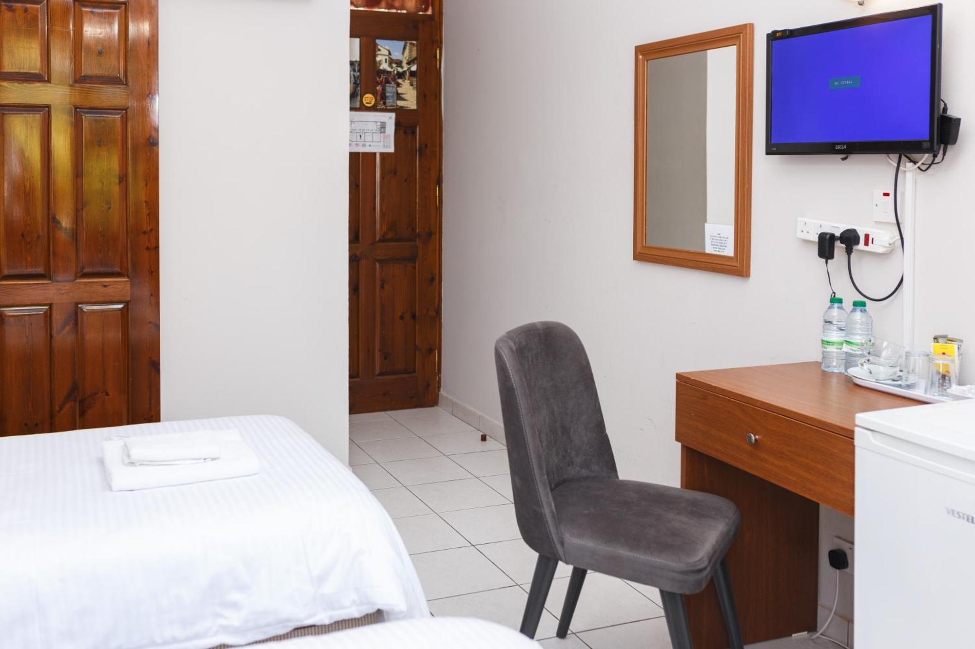 Best Kyrenia Hostel Zewnętrze zdjęcie